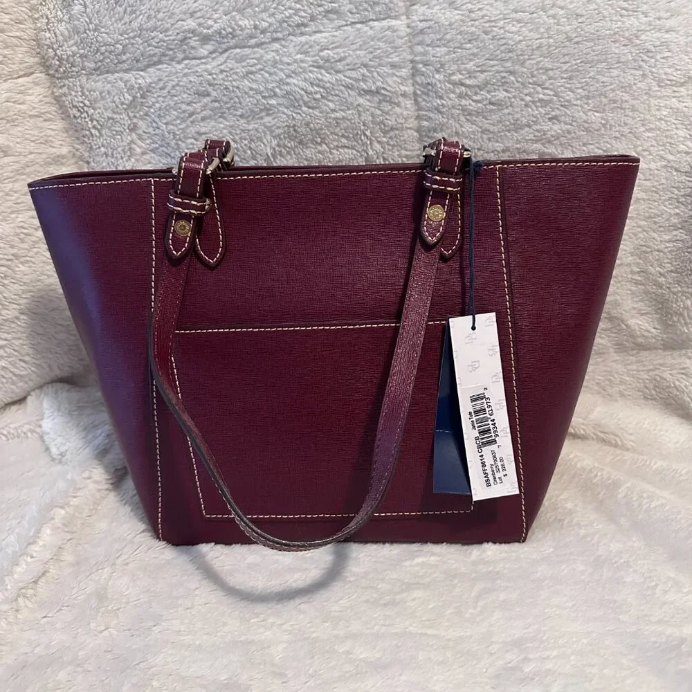 Dooney & Bourke - Picture 3 of 6